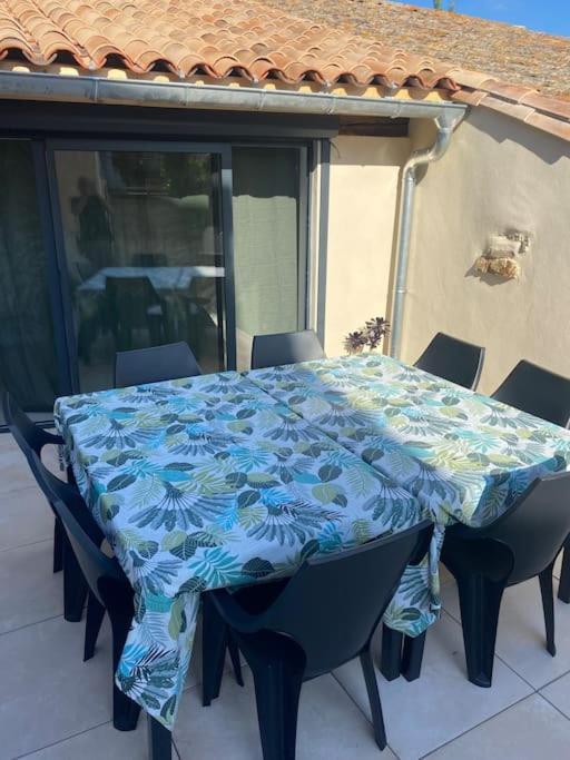 Gite "La Coline D'Oceane" - Neffies Extérieur photo